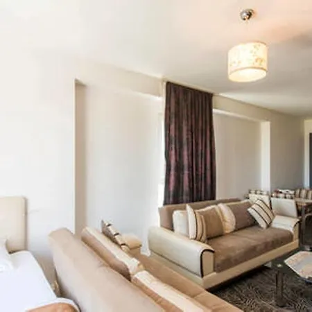 호텔 Rainbow Çatalca