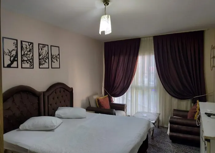 Ξενοδοχείο Rainbow 2*