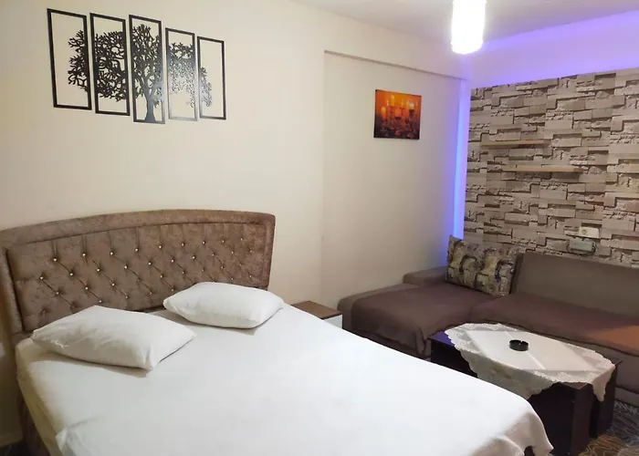 Ξενοδοχείο Rainbow 2*