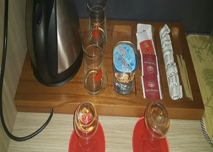 Ξενοδοχείο Rainbow